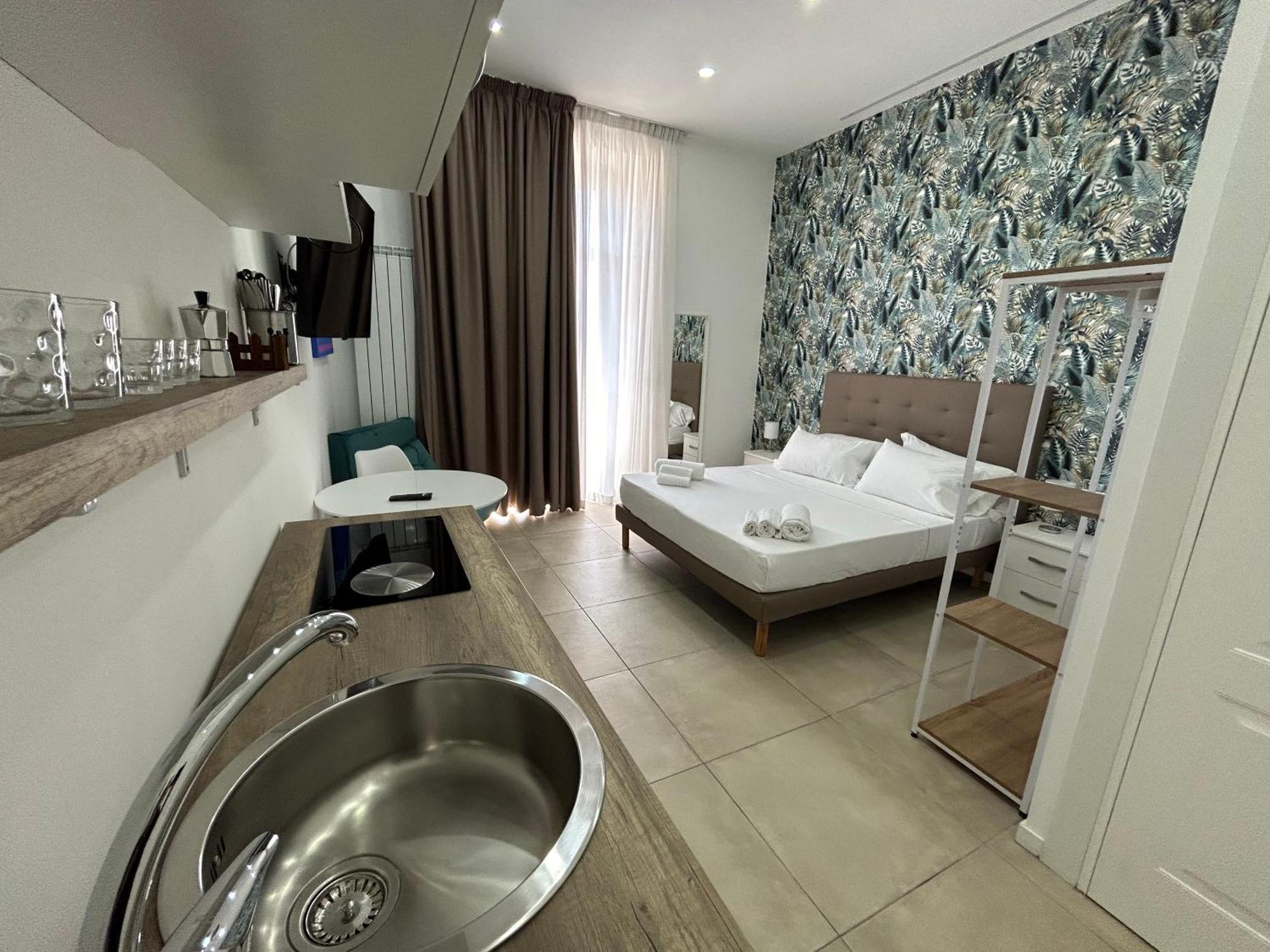 Enjoy Rooms เนเปิลส์ ภายนอก รูปภาพ