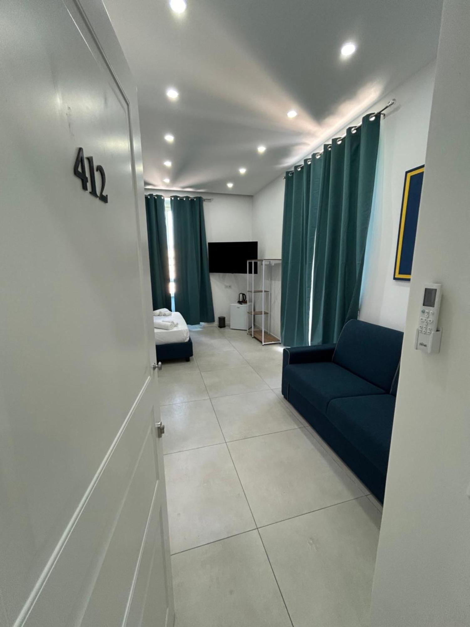 Enjoy Rooms เนเปิลส์ ภายนอก รูปภาพ