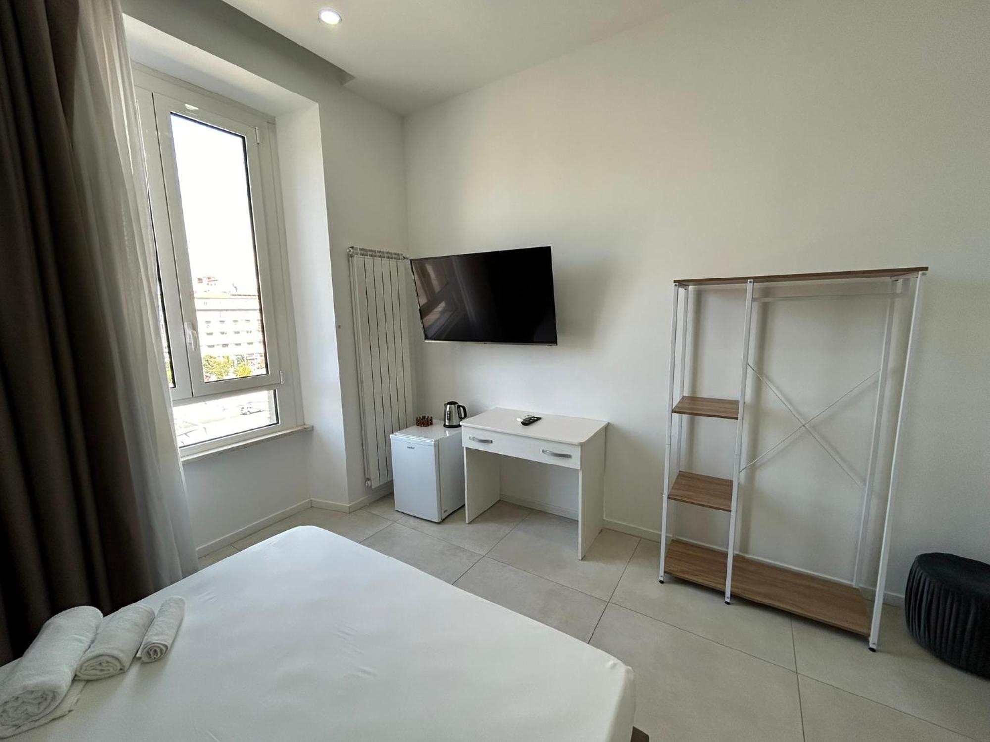 Enjoy Rooms เนเปิลส์ ภายนอก รูปภาพ